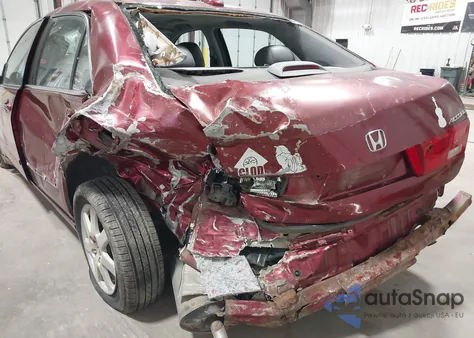 2005 Honda Accord 3.0 Ex z USA, uszkodzony, nr VIN 1HGCM66895A011373